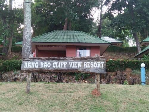 Bungalow with Sea View