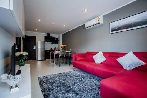 Deluxe Apartment