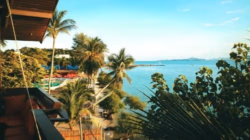 Villa - Beach Front