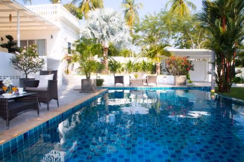 Five Bedrooms Private Pool Villa