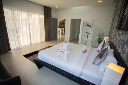 Five Bedrooms Private Pool Villa