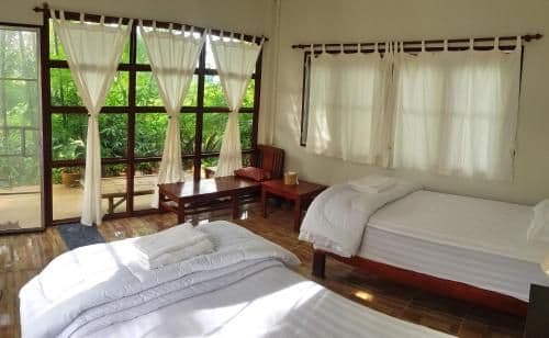 Bungalow with Garden View