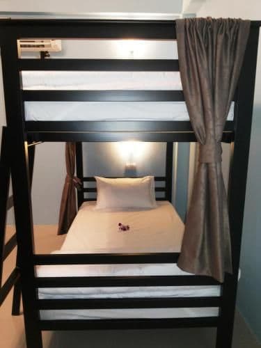 Bunk Bed in Mixed Dormitory Room