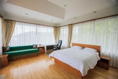 Villa with Sea View