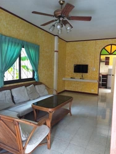 Deluxe Room (2 Adults + 1 Child)