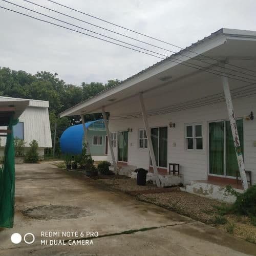 Deluxe Double or Twin Room with Pool View