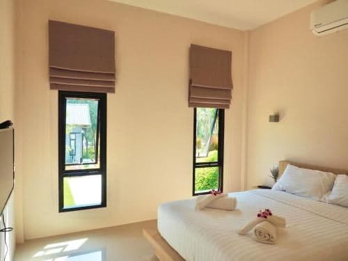 Double Room with Pool View