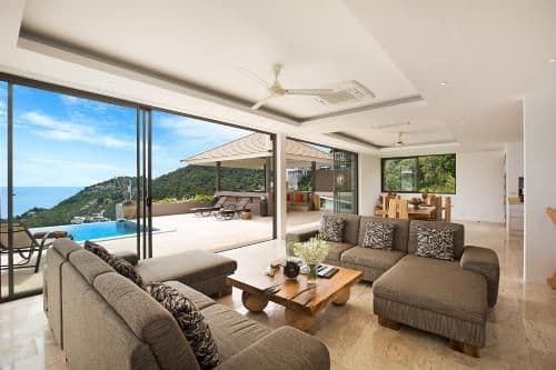 Villa with Sea View