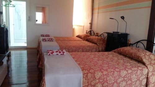 Triple Room with Terrace