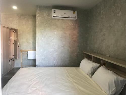 Single Room with Balcony