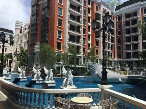 Brand New Condo in the center near the beach