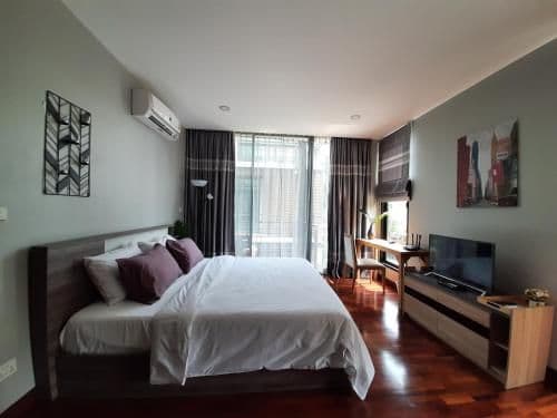 Superior Family King Room with Balcony