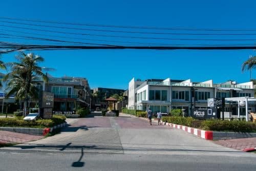 Studio Ocean front partial seaview/pool view