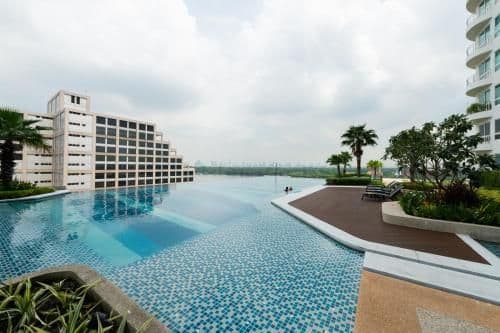 2 Bedrooms RARE Chao Phraya River Front