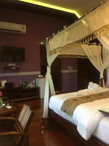 Junior Suite with Mountain View
