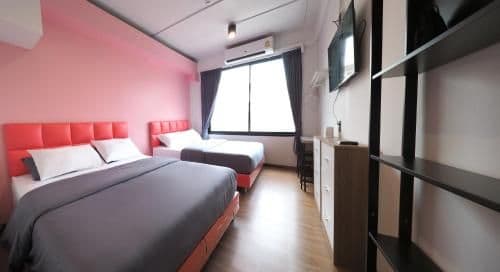 Quadruple Room with Private Bathroom
