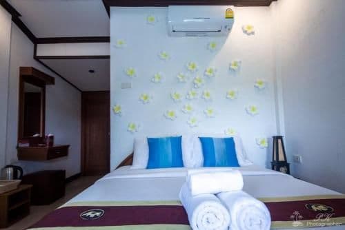 Standard Double or Twin Room with Garden View