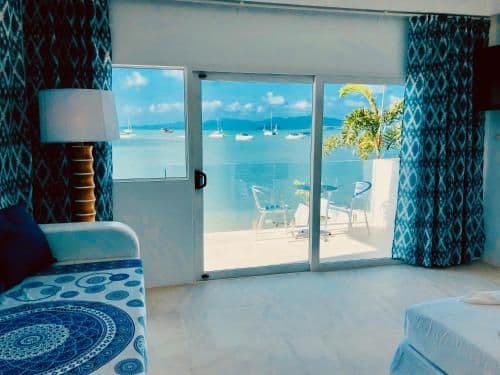Villa - Beach Front