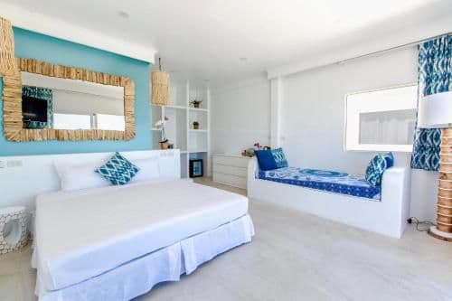 Villa - Beach Front