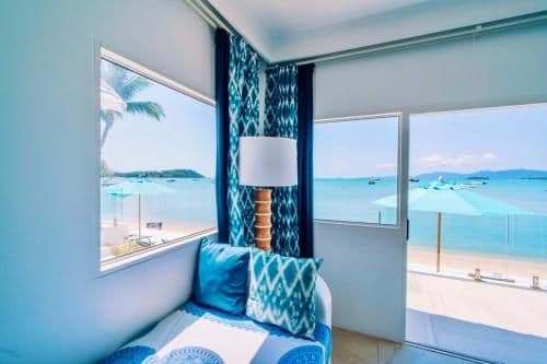 Villa - Beach Front