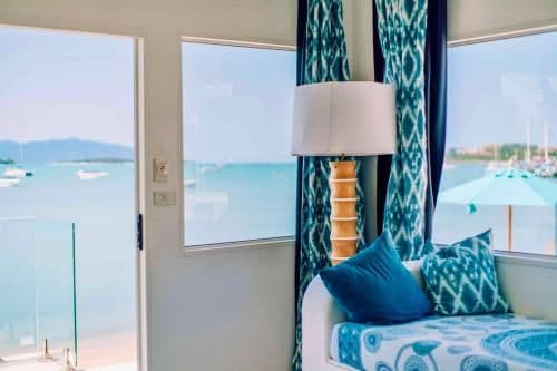 Villa - Beach Front