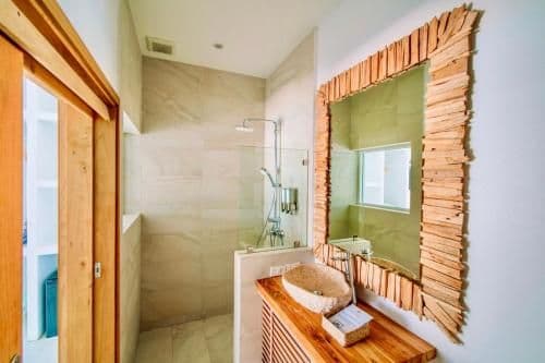Junior Suite with Pool View