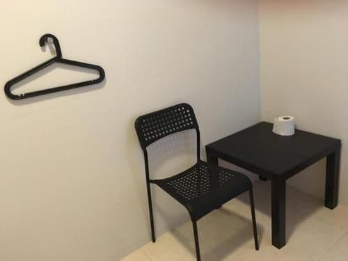 Single Room with Shared Bathroom