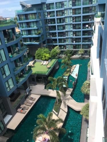 Acqua Condominium by Kp