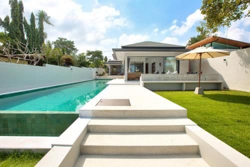 Villa - Beach Front
