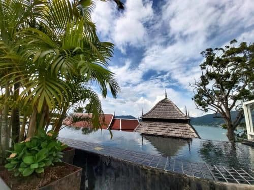 Villa with Sea View