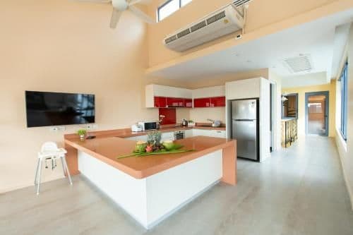 Four-Bedroom Villa with Sea View