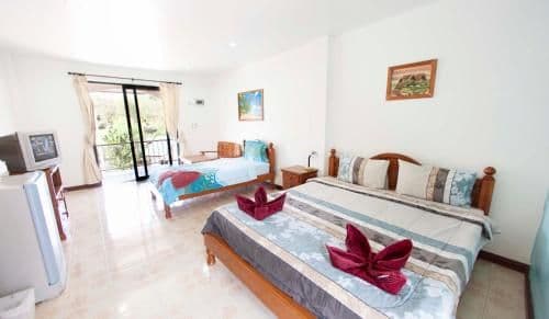 Triple Room
