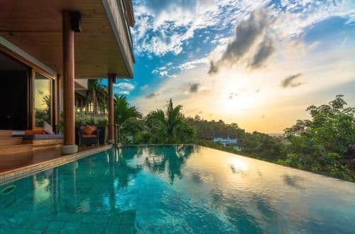 Villa with Sea View