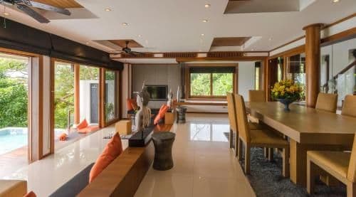 Villa with Sea View