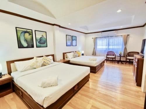Deluxe Quadruple Room