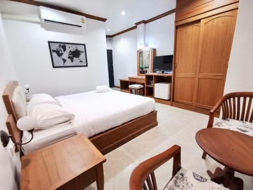 Superior King Room