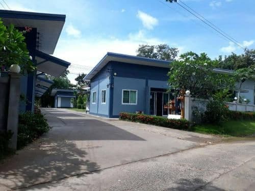 Home Hug Hotel