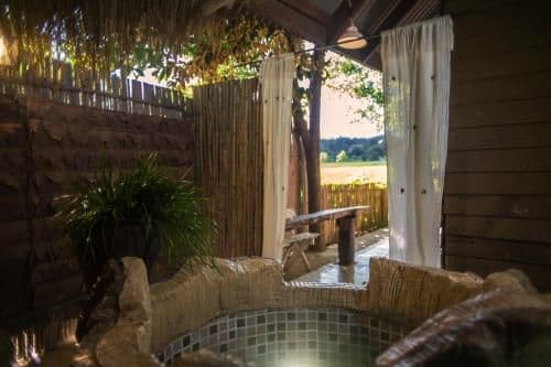 Deluxe Bungalow with Hot Spring Tub