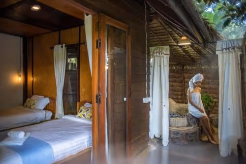 Deluxe Bungalow with Hot Spring Tub