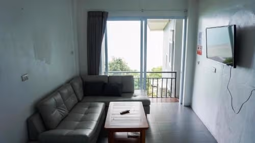 Deluxe Double Room with Side Sea View