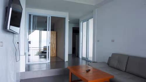 Deluxe Double Room with Side Sea View