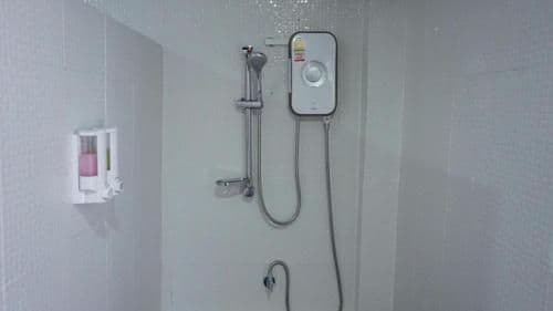 Deluxe Double Room with Side Sea View