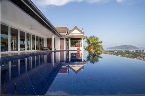 Villa with Sea View