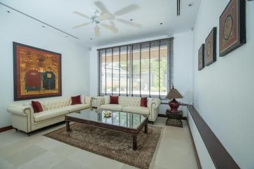 Villa with Sea View