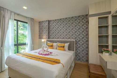 Two Bedroom Penthouse with Private Pool and Sea View