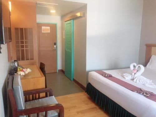 Deluxe King Room