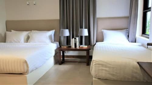 Deluxe Family Room
