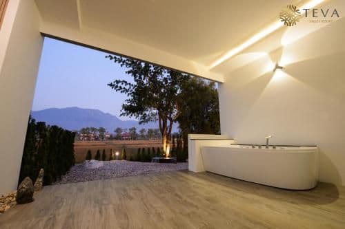 King Suite with Spa Bath