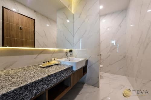 King Suite with Spa Bath