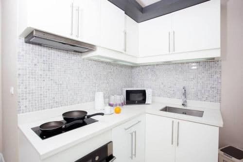 Deluxe Apartment